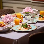 Hotell Mystery Budapest, Preferred & 5*