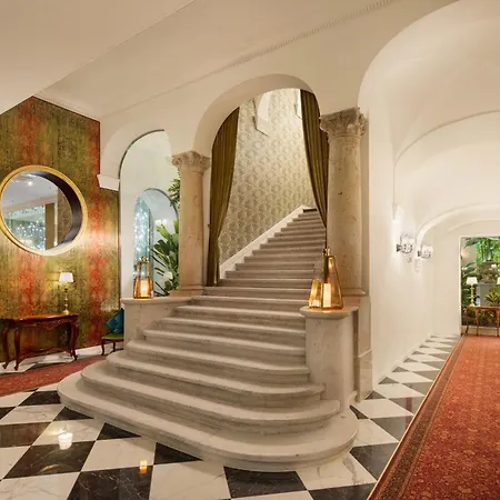 Mystery Budapest, Preferred & 5*
