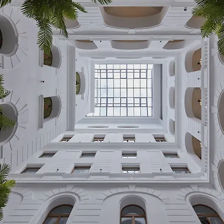 Hotel Mystery Budapest, Preferred &