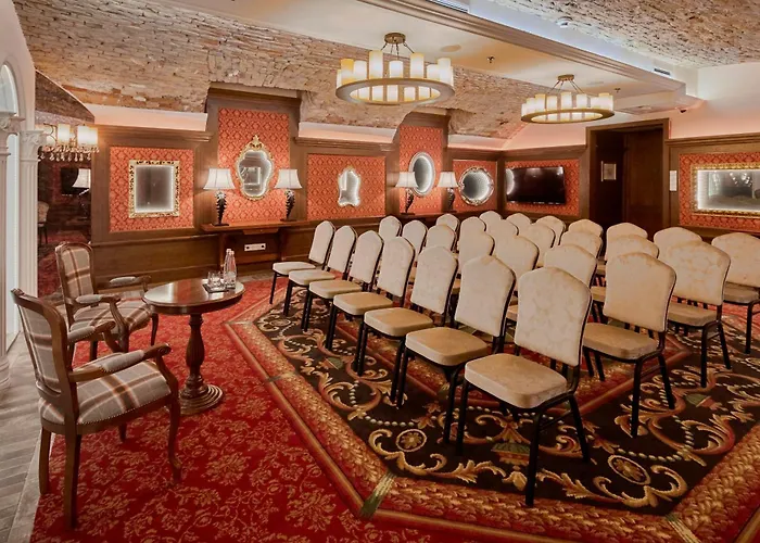 Mystery Budapest, Preferred & Budapest