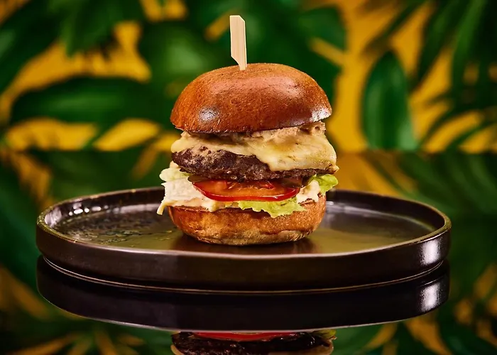 Mystery Budapest, Preferred & Hotel