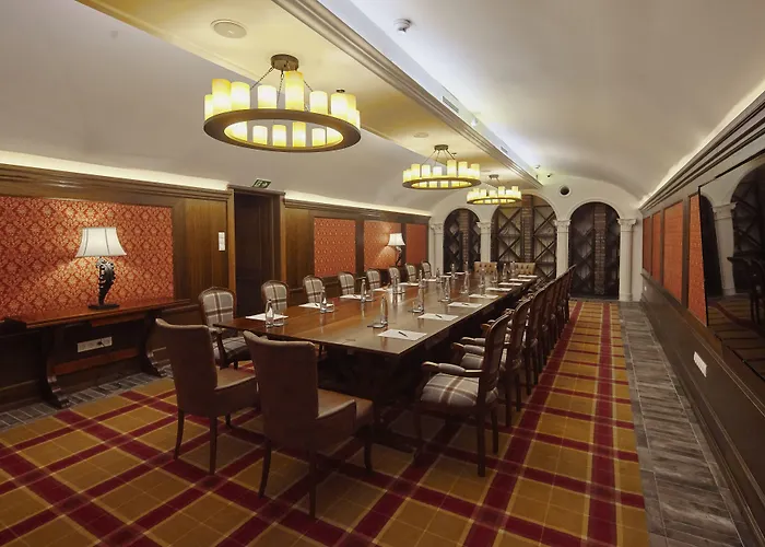 Mystery Budapest, Preferred & Hotel Budapest