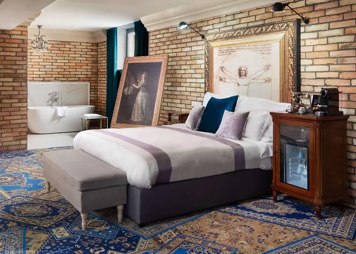 Mystery Budapest, Preferred & Budapest