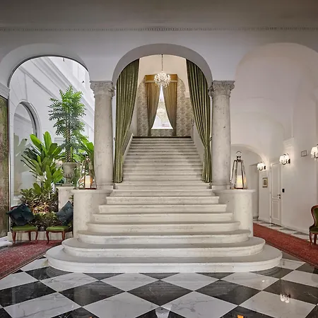 Mystery Budapest, Preferred & 5*
