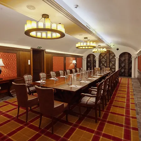 Mystery Budapest, Preferred & Hotel Budapesta
