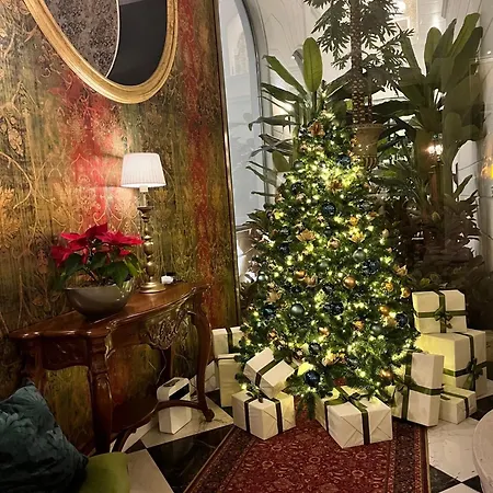 Mystery Budapest, Preferred & Hotel 5*